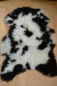 Preview: Tierbett Hundebett Lammfell Pandabär weiß getupft Langhaar
