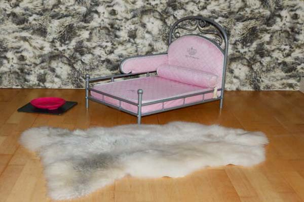 Tierbett Hundebett Lammfell Jety Silber Creme