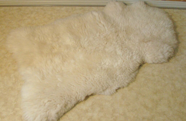 Gigant Lammfell Schaffell Weiß Übergroß 145cm